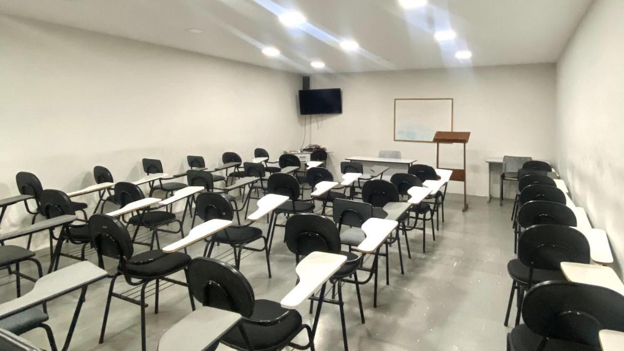 Center Plaza Hotel Каруару Екстериор снимка
